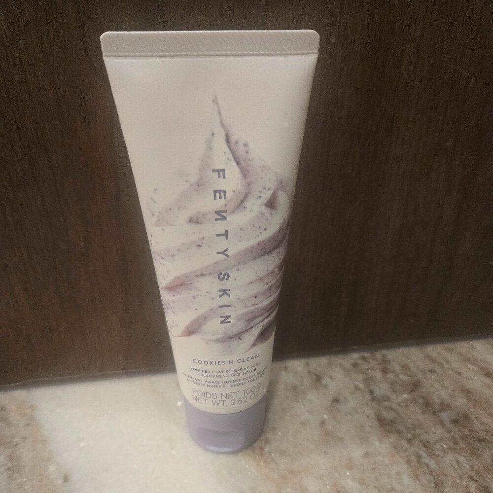 NEW Cookies N Clean Face Scrub sealed